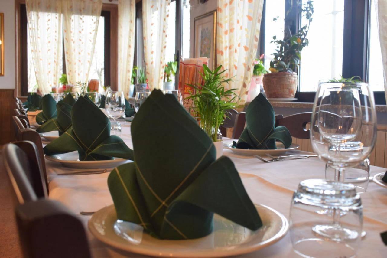 Albergo Canella Fuipiano Valle Imagna Exteriör bild